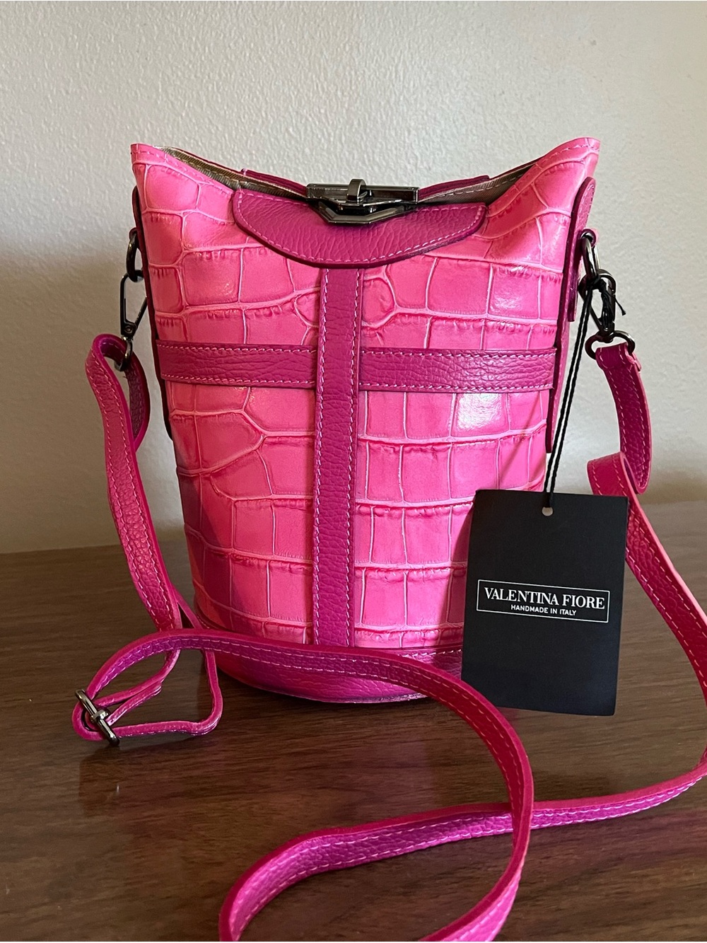 Valentina Fiore Hot Pink Croc-Embossed Crossbody Bucket Bag